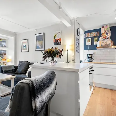 Dinbnb Homes I Family Friendly In Historical Sandviken Appartamento
