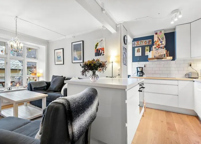 Dinbnb Homes I Family Friendly In Historical Sandviken Apartment